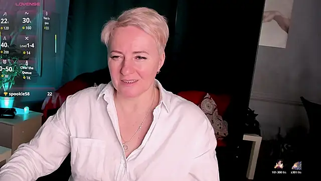 Nika Smit online show from 02-06-26, 09:16