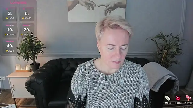 Nika Smit online show from 11-16-25, 05:12