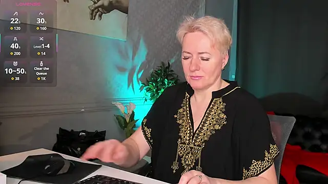 Nika Smit online show from 02-08-26, 05:38