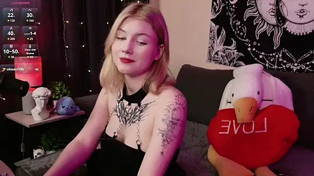 HellenHornny online show from 03-06-25, 01:46