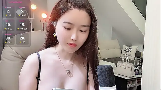 Snapshot of yoyo520- chatting on 03-22-25, 11:31 yoyo520- online show from 03-22-25, 11:31