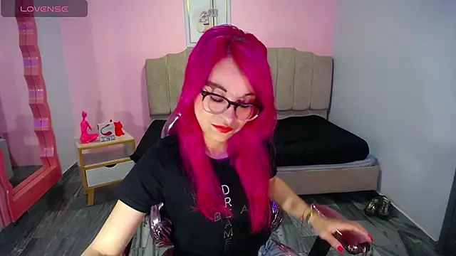 abril ch  online show from 09-11-25, 10:37