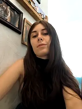 Hailey Green online show from 10-26-25, 03:07