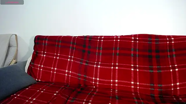 Blond Woman online show from 04-16-26, 09:39