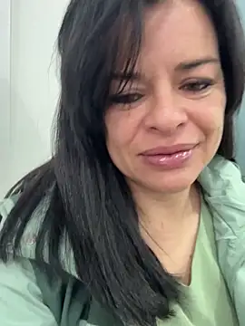 Snapshot of NATHALIA-28_ chatting on 06-04-26, 12:32 NATHALIA-28 online show from 06-04-26, 12:32