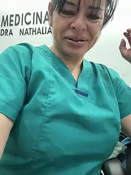Snapshot of NATHALIA-28_ chatting on 05-12-26, 12:00 NATHALIA-28 online show from 05-12-26, 12:00