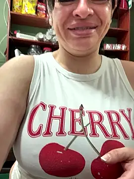 Snapshot of NATHALIA-28_ chatting on 05-07-26, 12:30 NATHALIA-28 online show from 05-07-26, 12:30