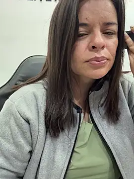 NATHALIA-28  online show from 04-18-26, 01:57