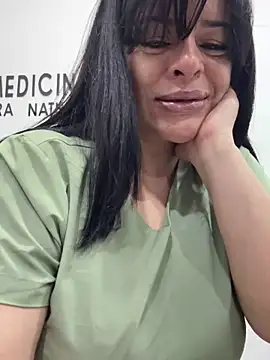 Snapshot of NATHALIA-28_ chatting on 04-24-26, 11:56 NATHALIA-28 online show from 04-24-26, 11:56