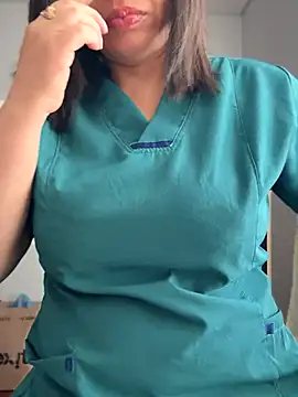 NATHALIA-28  online show from 10-21-25, 11:53