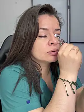 NATHALIA-28  online show from 03-17-26, 11:57