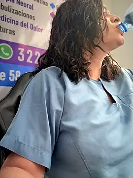 NATHALIA-28  online show from 11-27-25, 11:54