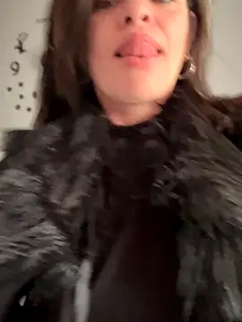 NATHALIA-28  online show from 11-15-25, 12:09