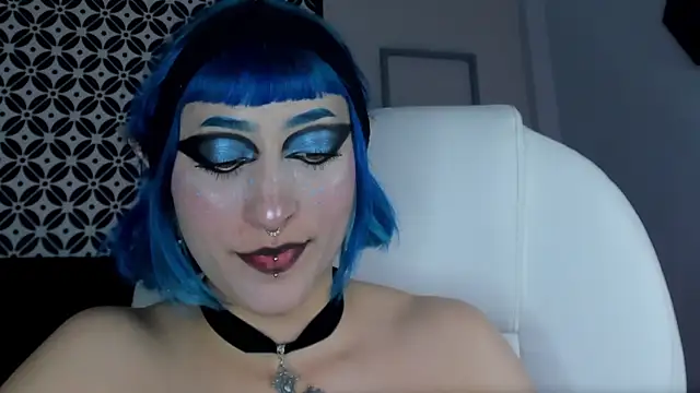 Blue berry1 online show from 02-11-25, 11:22