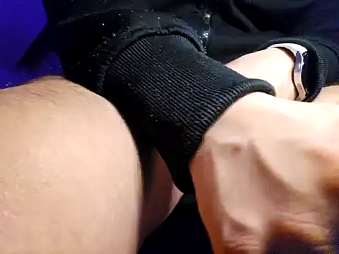 Snapshot of lapa525 chatting on 01-01-25, 11:29 lapa525 online show from 01-01-25, 11:29