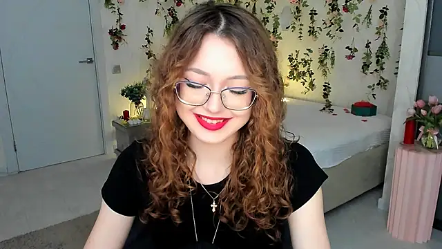 SereneFlame online show from 04-13-26, 04:00