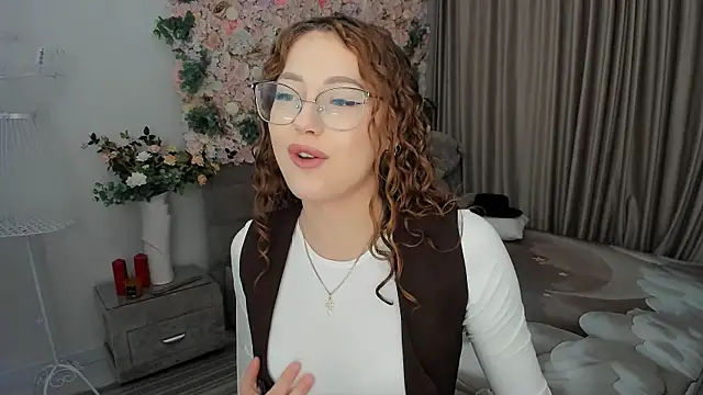 SereneFlame online show from 10-21-25, 04:06