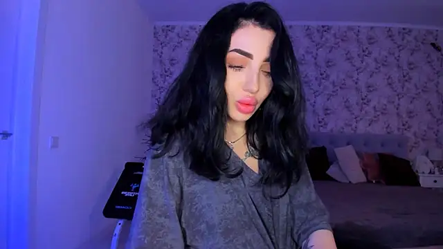 Snapshot of NancyLovee_ chatting on 06-07-26, 03:39 NancyLovee online show from 06-07-26, 03:39