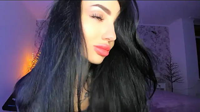 NancyLovee  online show from 01-08-26, 07:42