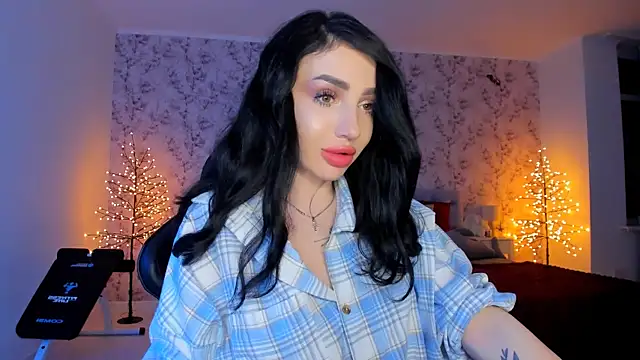 NancyLovee  online show from 02-19-26, 08:28