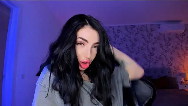 Snapshot of NancyLovee_ chatting on 07-01-26, 07:47 NancyLovee online show from 07-01-26, 07:47