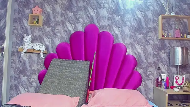 EMMAPARISS online show from 09-29-25, 12:33