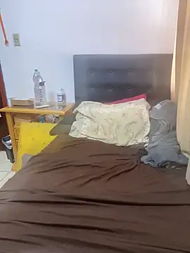 Snapshot of gloria7v05 chatting on 03-27-26, 12:39 gloria7v05 online show from 03-27-26, 12:39