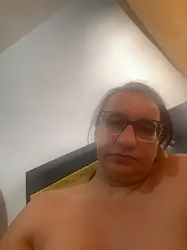 gloria7v05 online show from 01-17-26, 03:04