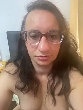 Snapshot of gloria7v05 chatting on 03-03-26, 01:51 gloria7v05 online show from 03-03-26, 01:51