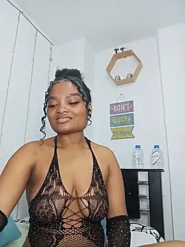 gianna smith online show from 06-27-26, 08:26