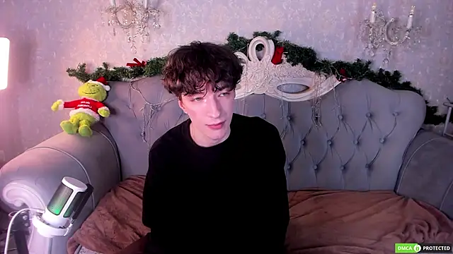 TrevorBenson online show from 01-12-26, 03:46