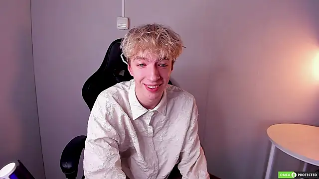 TrevorBenson online show from 01-06-26, 04:16