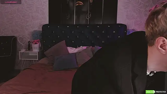 TrevorBenson online show from 11-11-25, 04:18