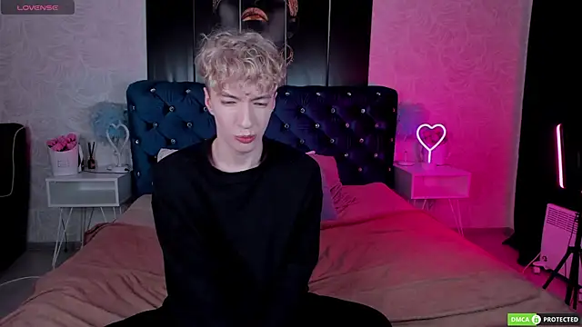 TrevorBenson online show from 11-20-25, 08:59