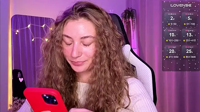 lady curls online show from 03-21-25, 10:17