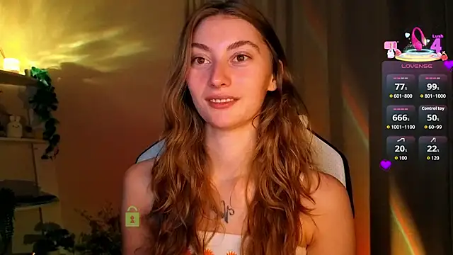 Snapshot of lady_curls chatting on 05-09-26, 10:02 lady curls online show from 05-09-26, 10:02
