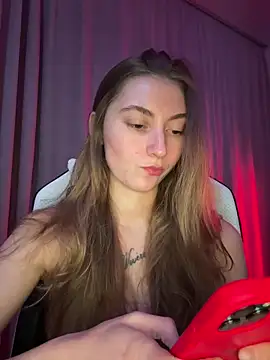 Snapshot of lady_curls chatting on 02-28-26, 09:58 lady curls online show from 02-28-26, 09:58