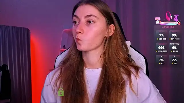 Snapshot of lady_curls chatting on 02-01-26, 11:25 lady curls online show from 02-01-26, 11:25