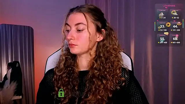 lady curls online show from 11-26-25, 10:43