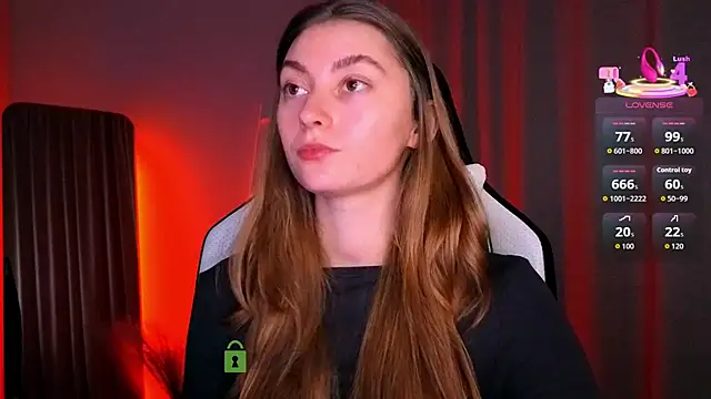 Snapshot of lady_curls chatting on 02-17-26, 11:13 lady curls online show from 02-17-26, 11:13