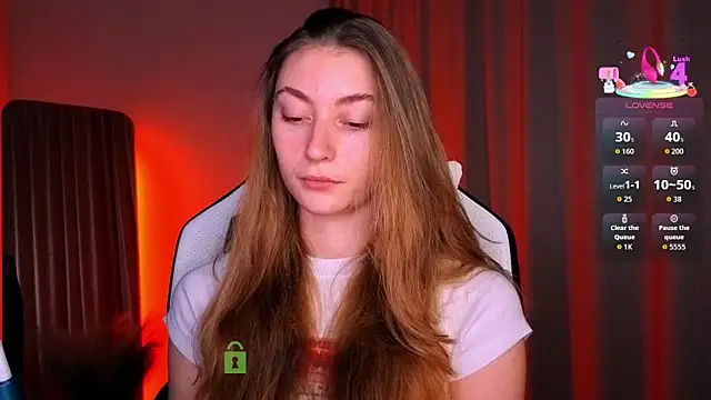 Snapshot of lady_curls chatting on 02-21-26, 11:18 lady curls online show from 02-21-26, 11:18