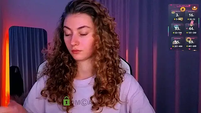 lady curls online show from 10-25-25, 10:32