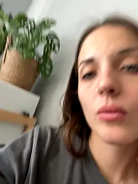 AmiLavs online show from 11-06-25, 10:08