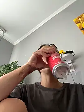 AmiLavs online show from 11-05-25, 10:40