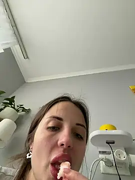 AmiLavs online show from 04-18-26, 10:39