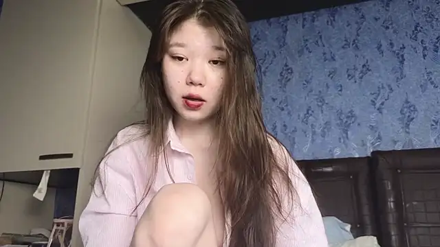 Snapshot of hoshina_sayeri chatting on 06-08-26, 12:06 hoshina sayeri online show from 06-08-26, 12:06