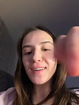 EmilyWi  online show from 12-13-25, 08:04