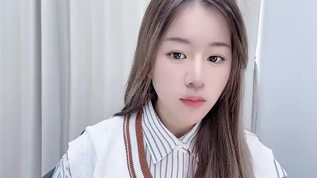 chloe-01 online show from 12-20-24, 04:31