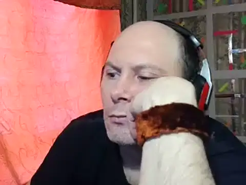 Snapshot of AgnichBan chatting on 01-27-25, 04:20 AgnichBan online show from 01-27-25, 04:20