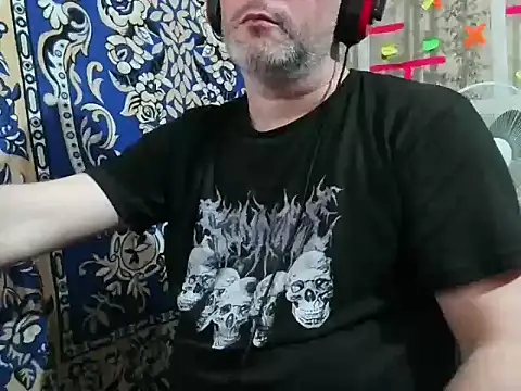 Snapshot of AgnichBan chatting on 09-25-25, 06:36 AgnichBan online show from 09-25-25, 06:36